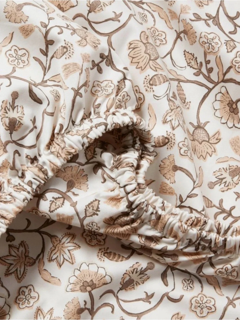 King Ultra Soft Flannel Sheet Set Ivory Floral - Threshold